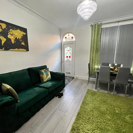 The Victoria - Close To Centre - Sleeps 8 Apartment